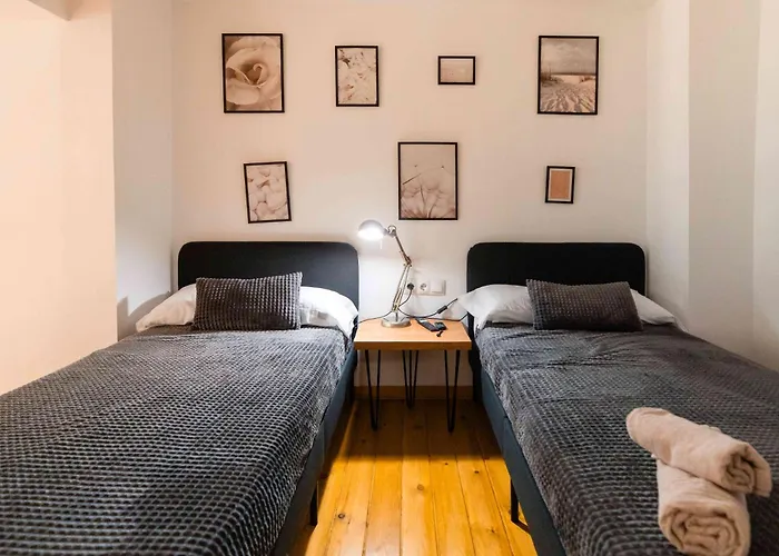 Letsmalaga - Duplex En El Centro Con Jacuzzi * Málaga