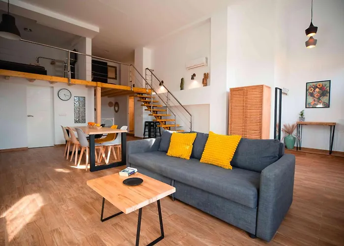 Letsmalaga - Duplex En El Centro Con Jacuzzi Málaga